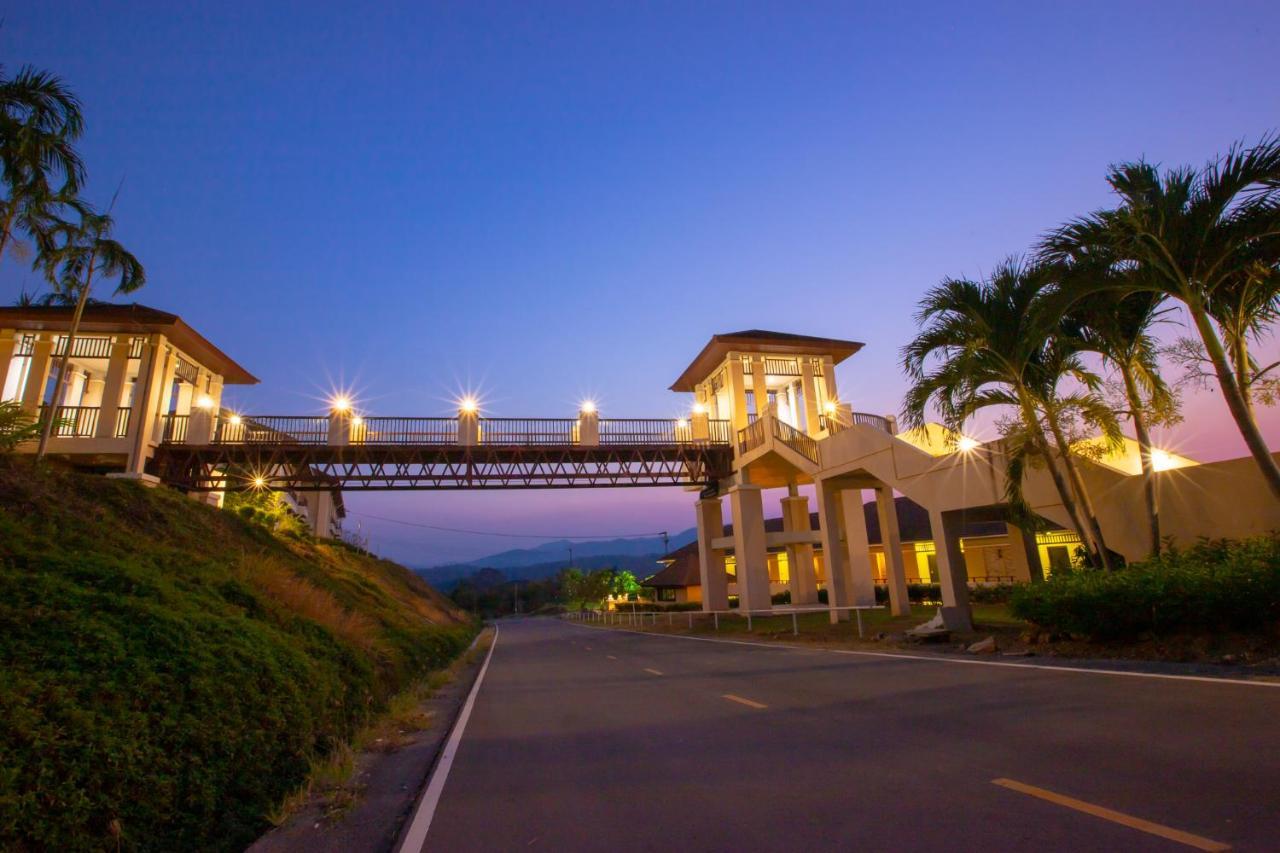 Leaves Valley Resort Nong Ya Plong Luaran gambar