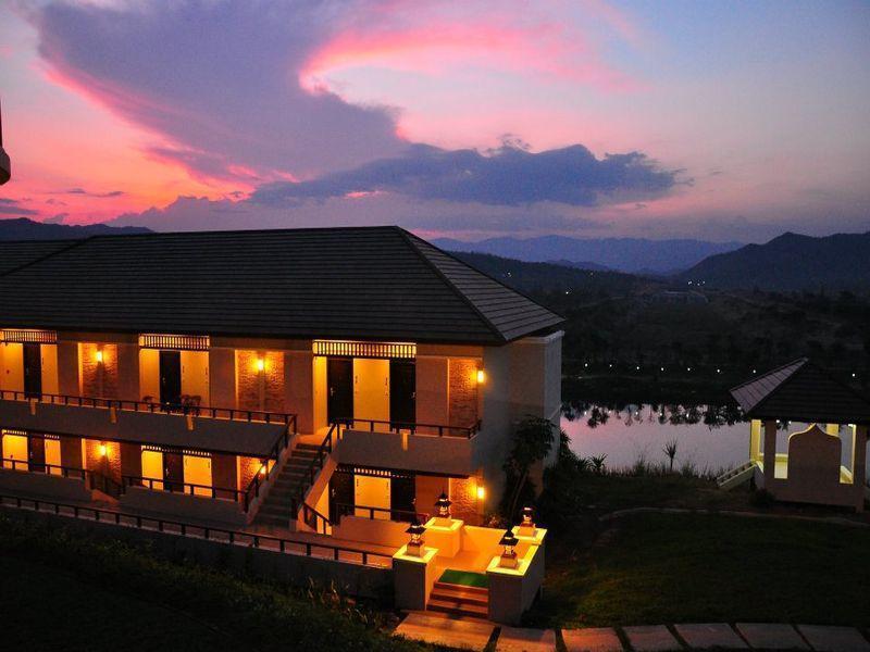 Leaves Valley Resort Nong Ya Plong Luaran gambar